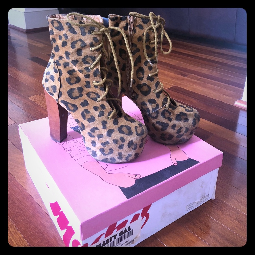 Jeffrey campell platform